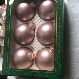 CHRISTMAS BY KREBS SIENNA ROSE GLASS ORNAMENTS